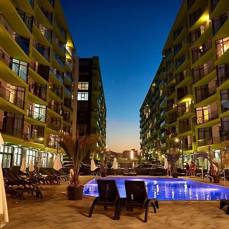 Vintage breeze Apartment ALEZZI Spa Pools resort Mamaia Buitenkant foto
