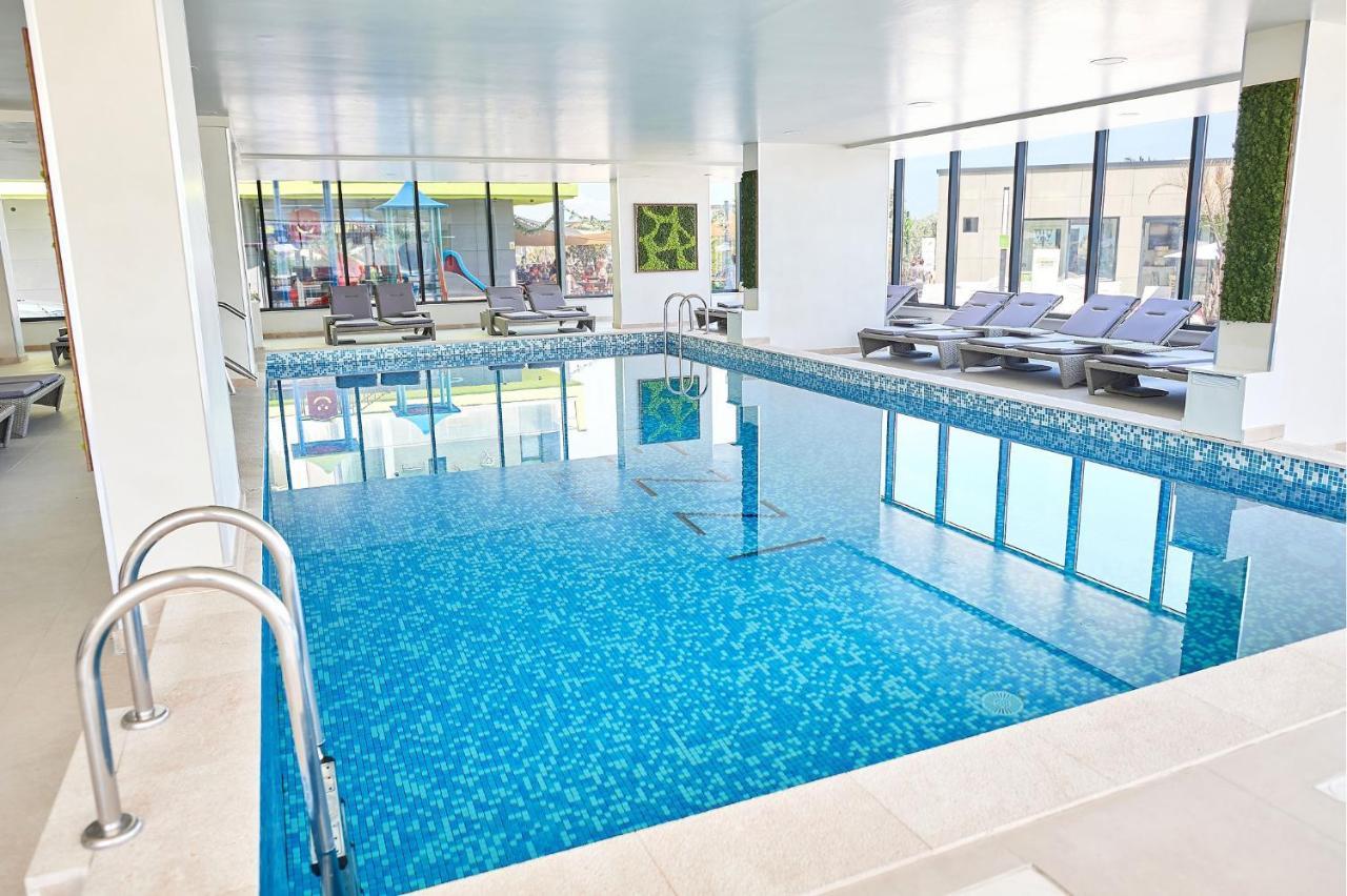 Vintage breeze Apartment ALEZZI Spa Pools resort Mamaia Buitenkant foto