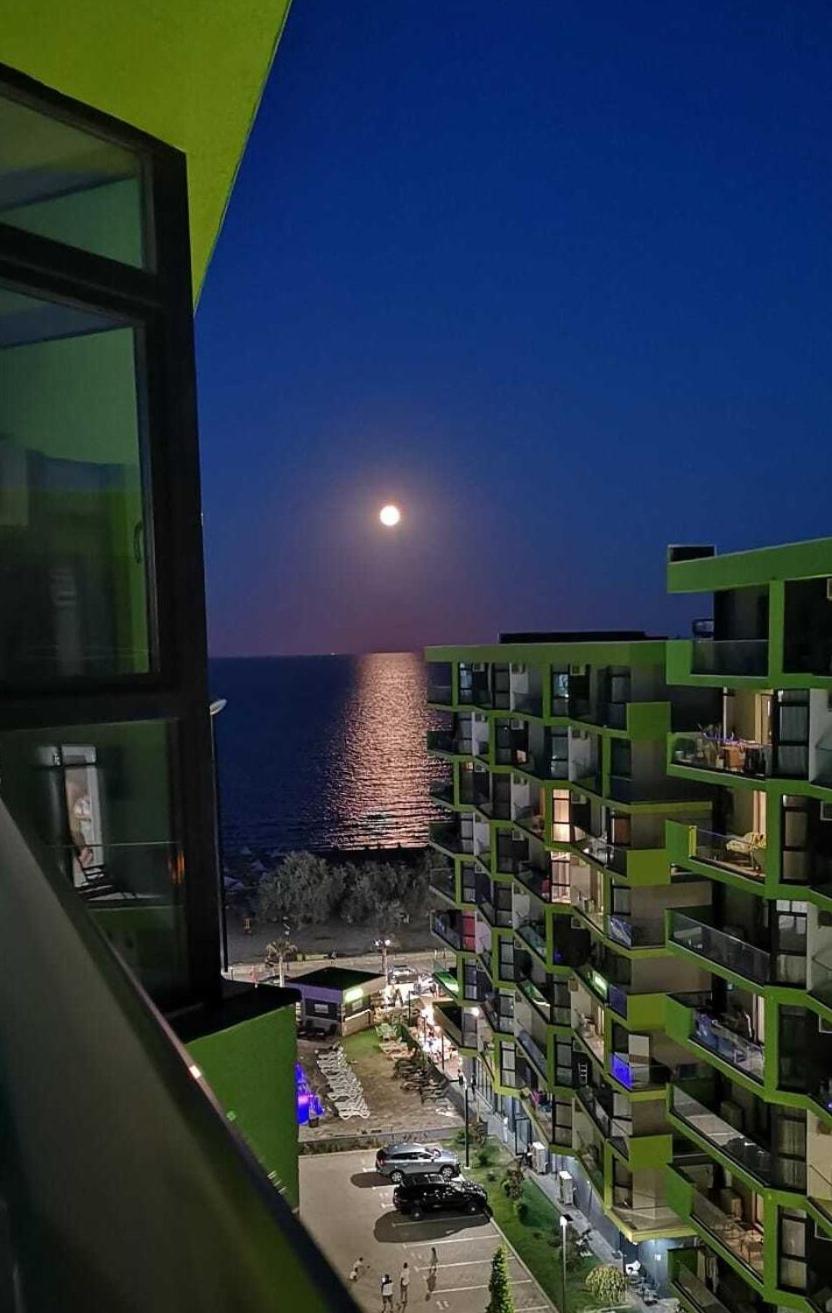 Vintage breeze Apartment ALEZZI Spa Pools resort Mamaia Buitenkant foto